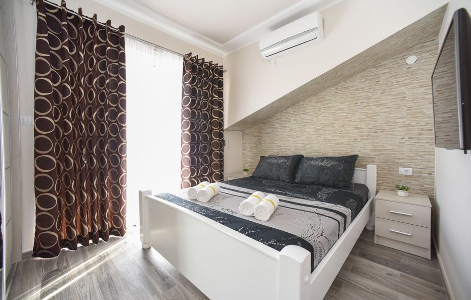Apartman sa 2 Spavaće Sobe – Br.11