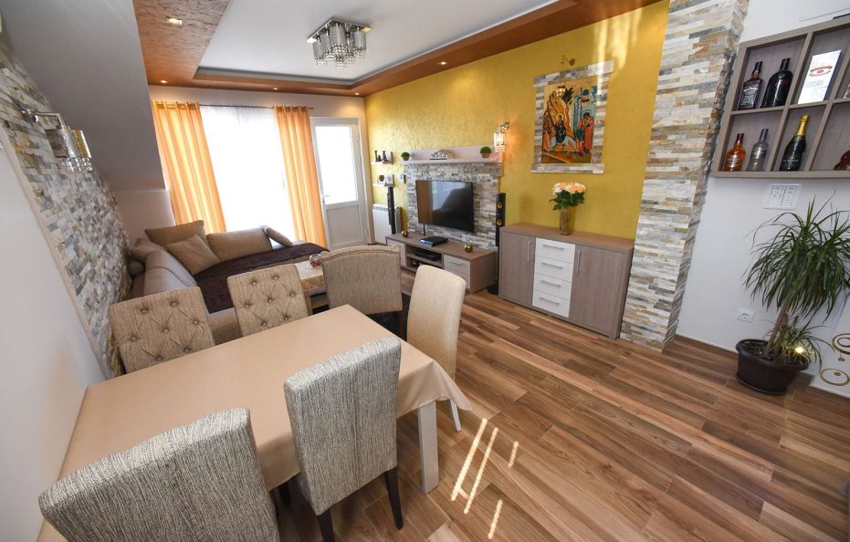 Apartman sa 2 Spavaće Sobe – Br.11