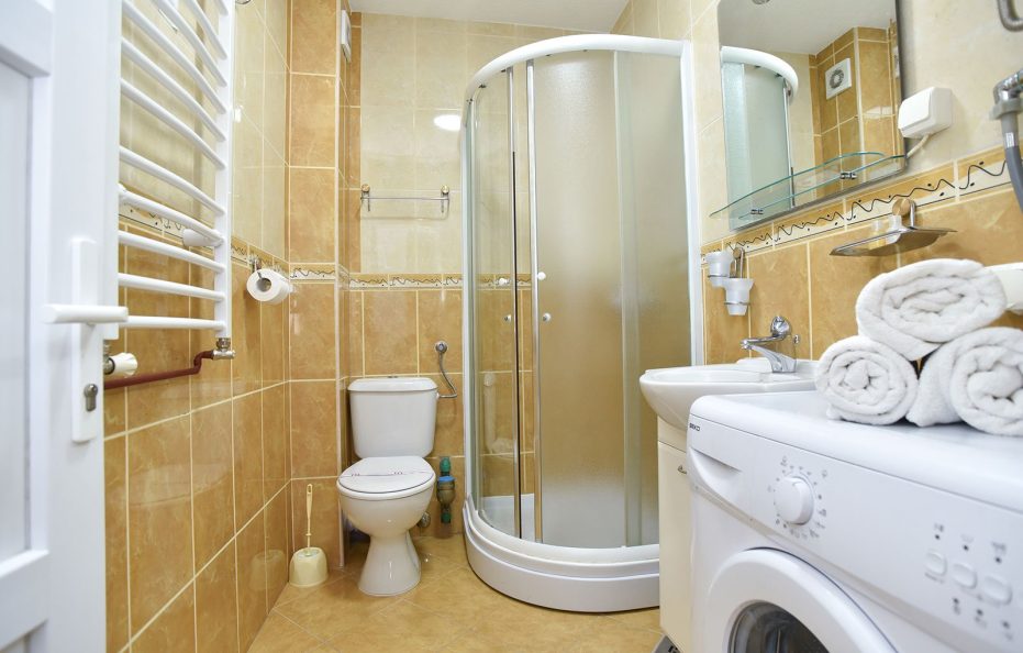 Studio Apartment with 4 Beds – No.9