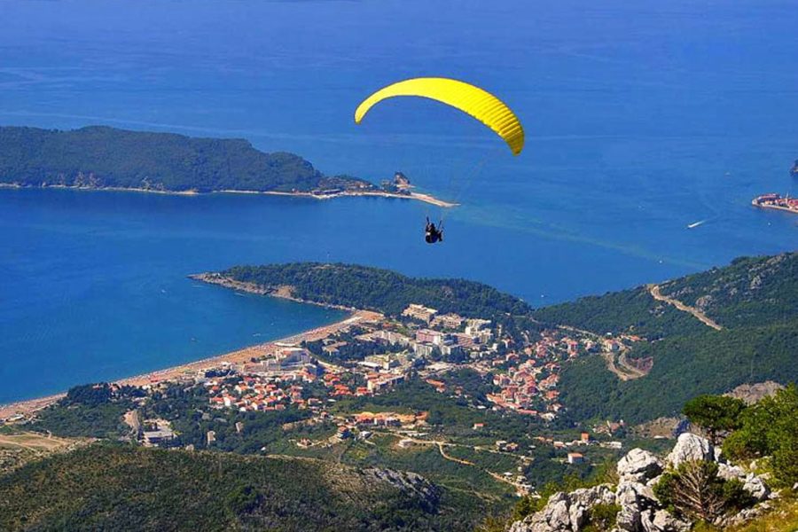 Paragliding