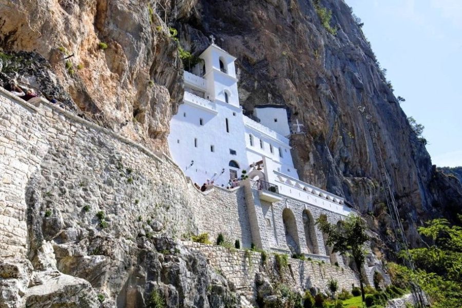 Manastir Ostrog